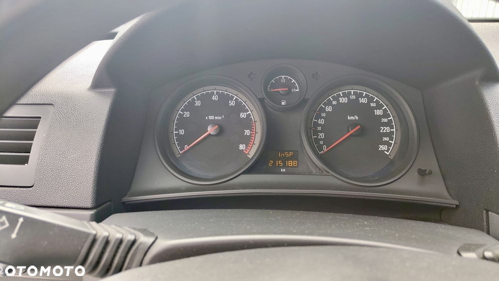 Opel Astra 1.4 - 11