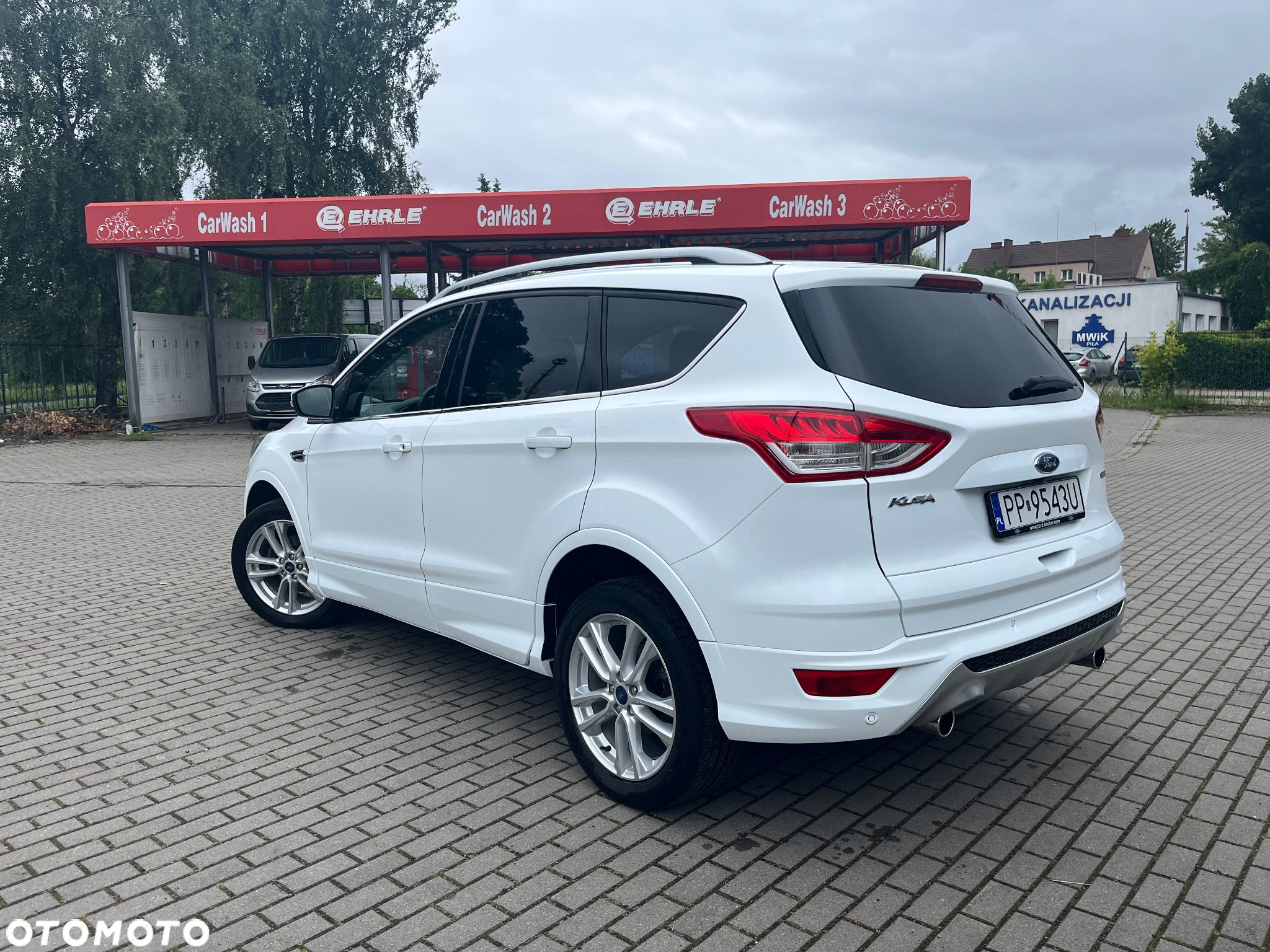 Ford Kuga 1.5 EcoBoost 2x4 Individual - 5