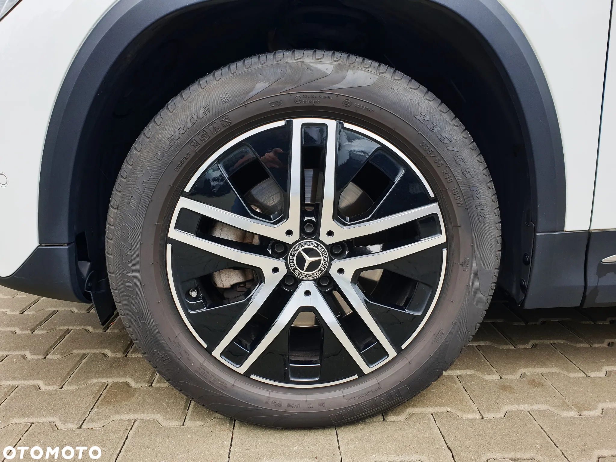 Mercedes-Benz GLA 200 Progressive - 9