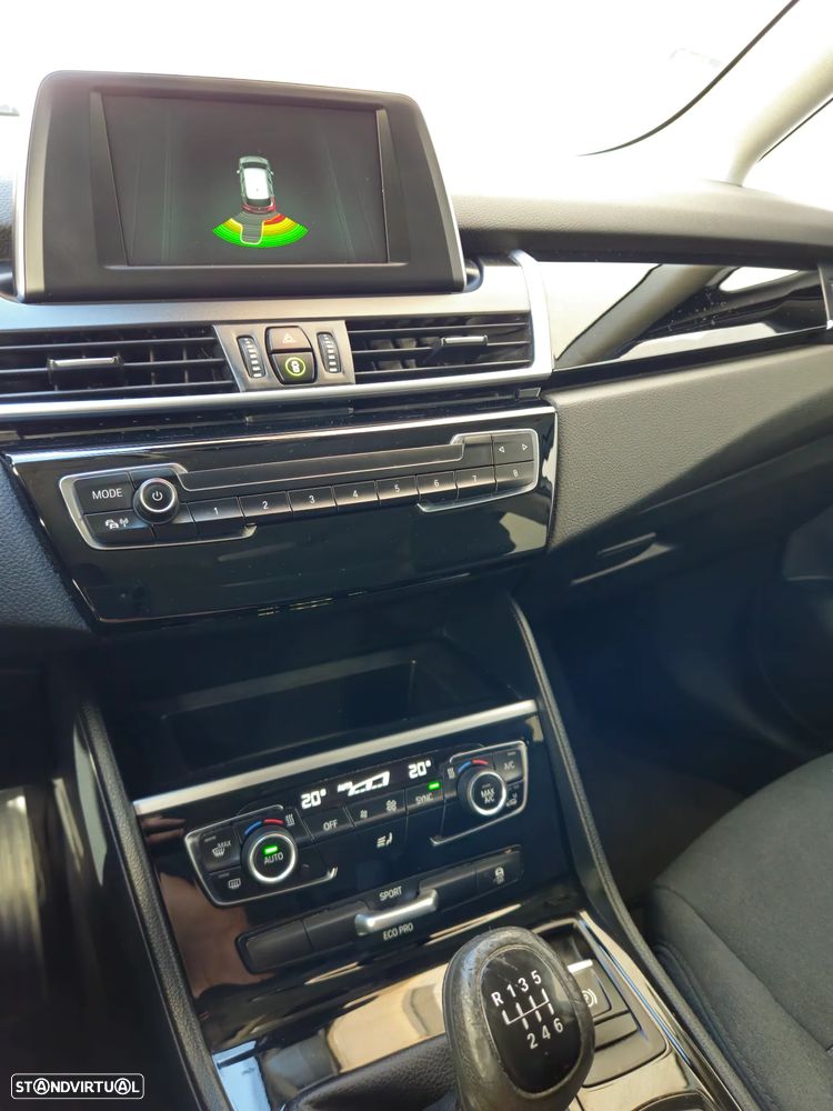 BMW 216 Active Tourer d Advantage - 19