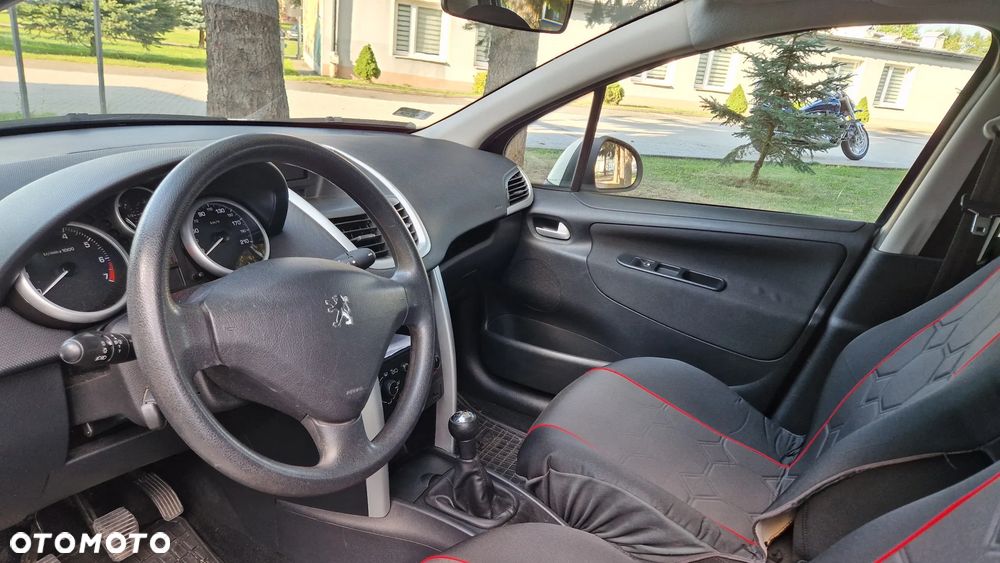 Peugeot 207 - 20