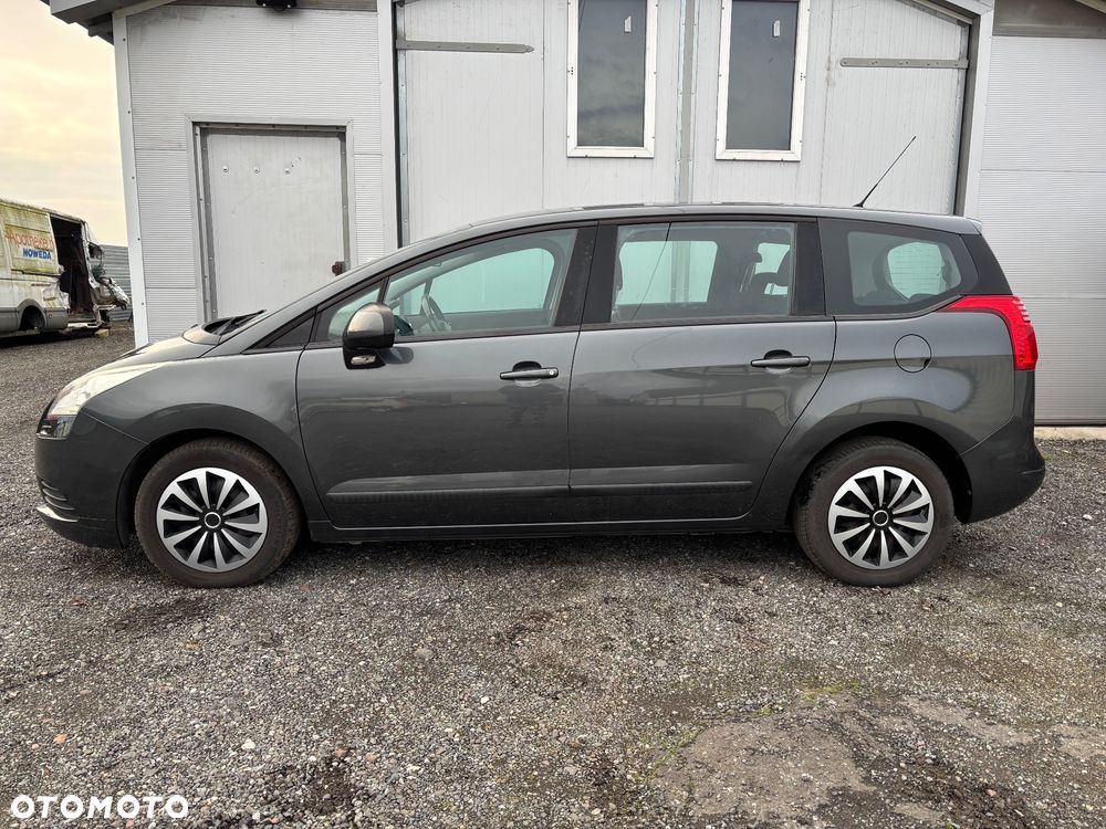 Peugeot 5008 - 4