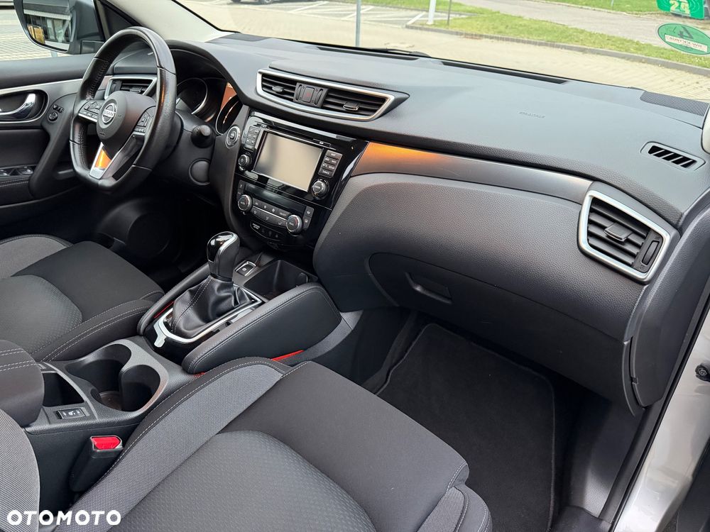 Nissan Qashqai 1.2 DIG-T Tekna Xtronic - 8