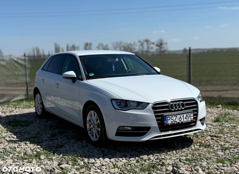 Audi A3 Sportback 1.4 TFSI S tronic Attraction - 3