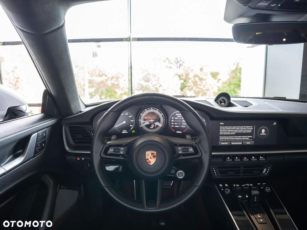 Porsche 911 Turbo S - 24