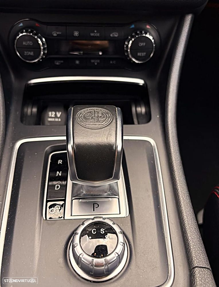Mercedes-Benz CLA 45 AMG 4Matic Speedshift 7G-DCT - 17