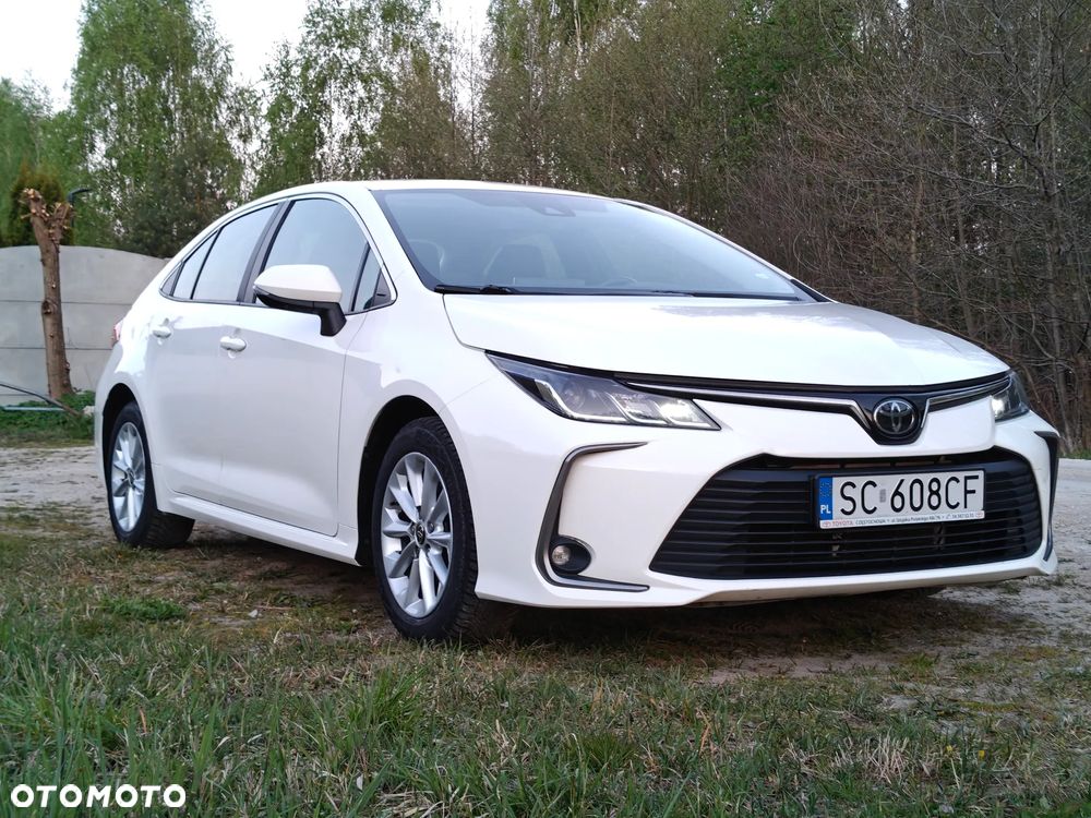 Toyota Corolla - 1