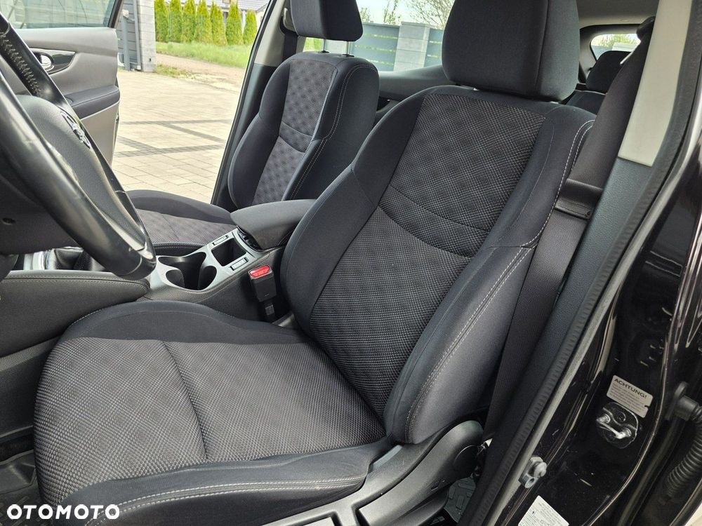 Nissan Qashqai - 12