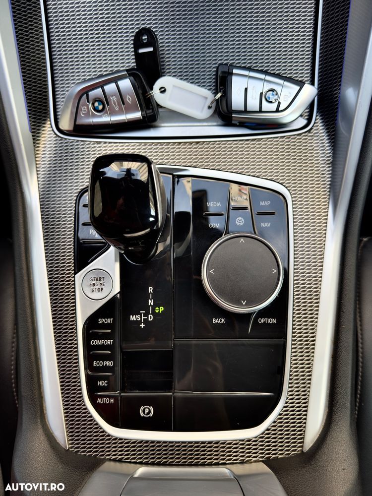BMW X6 2023 — imagine 11