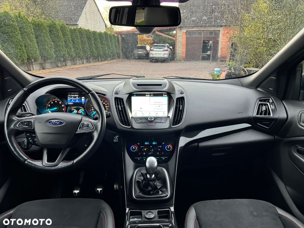 Ford Kuga - 22