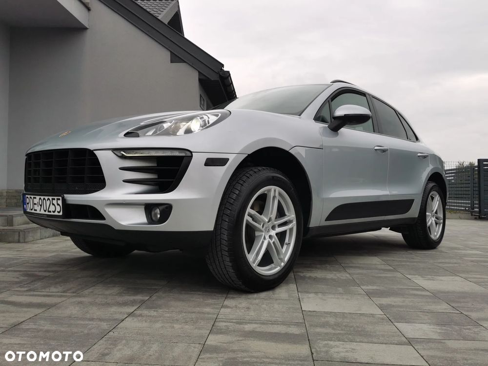 Porsche Macan Standard - 24