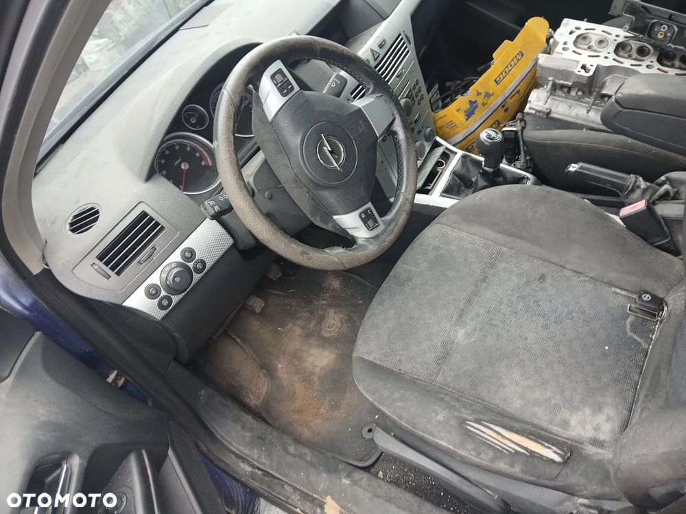 opel astra H z21b maska zderzak lampa grill błotnik drzwi zbiornik paliwa szyba lusterko klamka - 4
