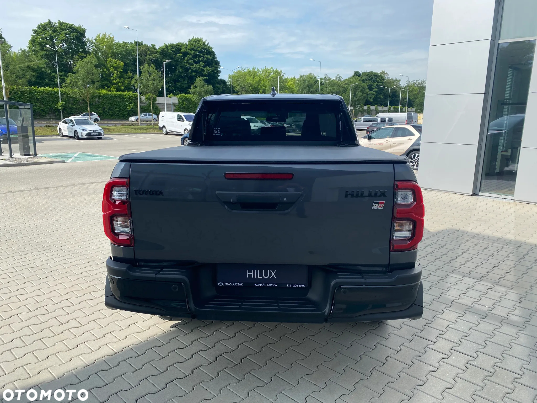 Toyota Hilux 2.8 D-4D Double Cab GR Sport II 4x4 - 10