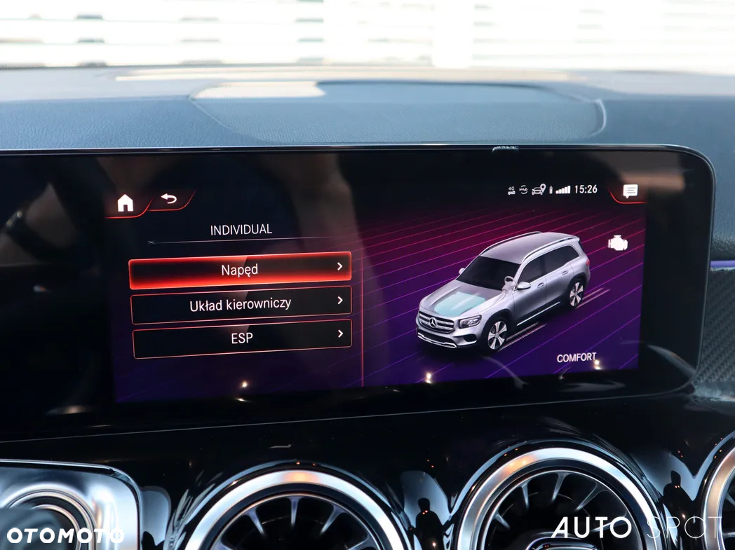 Mercedes-Benz GLB 250 4-Matic AMG Line 8G-DCT - 30