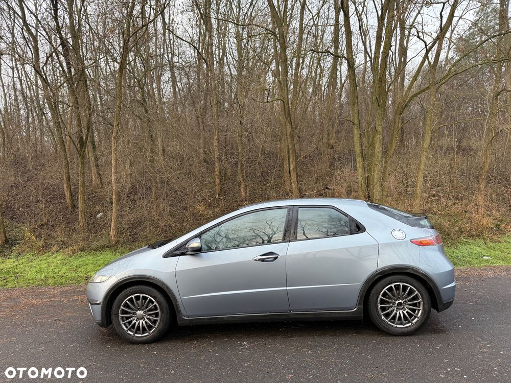 Honda Civic 1.8 Comfort - 6