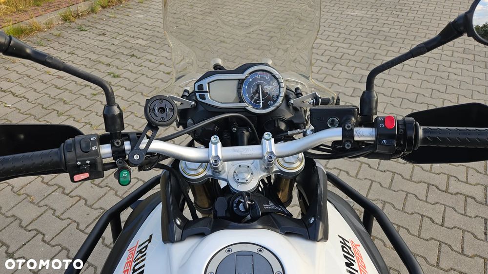 Triumph Tiger - 5