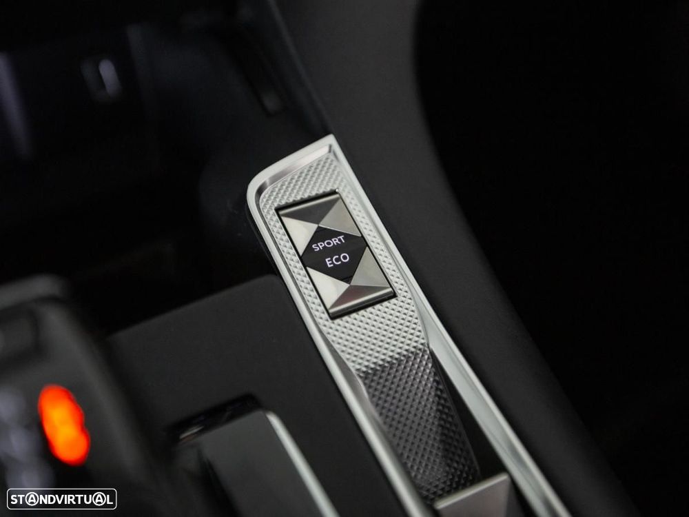 DS DS7 Crossback 1.5 BlueHDi So Chic EAT8 - 24