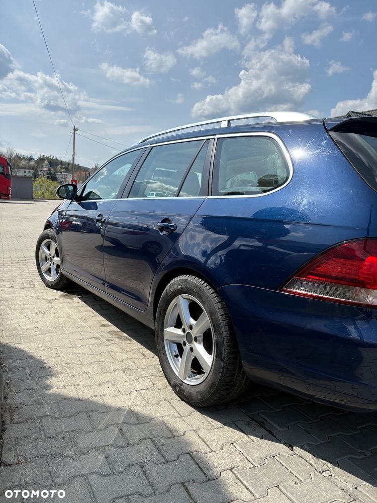 Volkswagen Golf 2.0 TDI Tour - 8