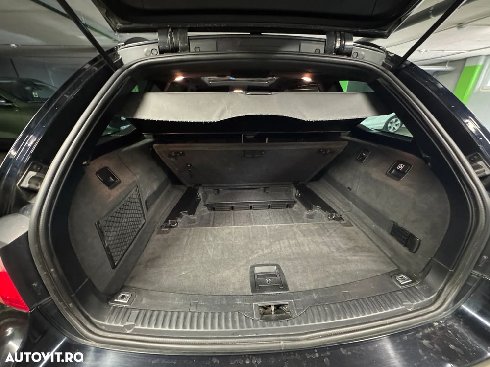 BMW Seria 5 520d Aut. Edition Lifestyle - 12