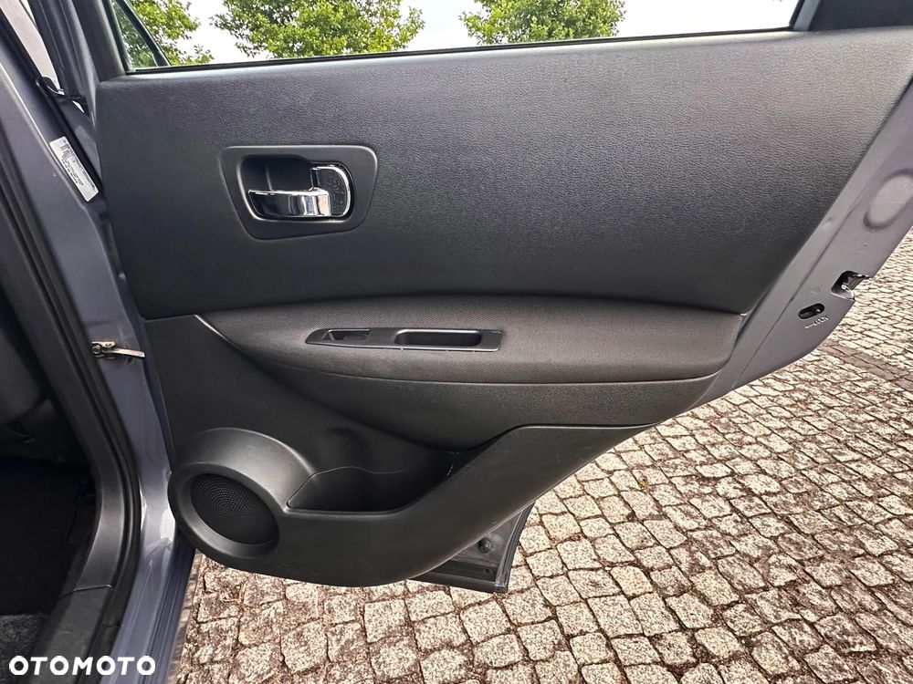 Nissan Qashqai 2.0 4x4 Acenta - 27