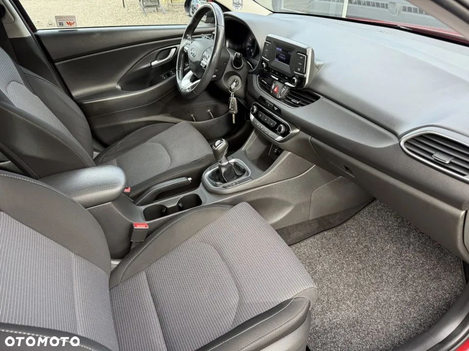 Hyundai i30 1.5 DPI Comfort - 28