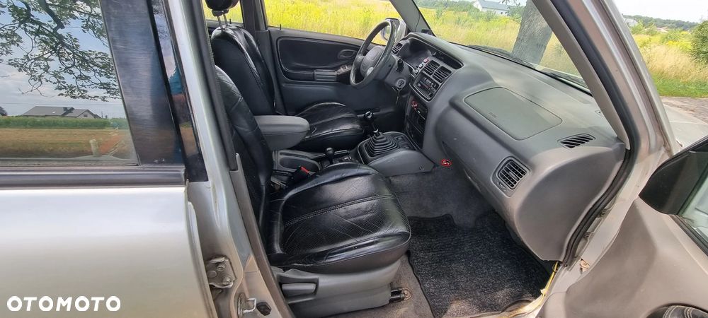 Suzuki Vitara 2.0 V6 Long - 15