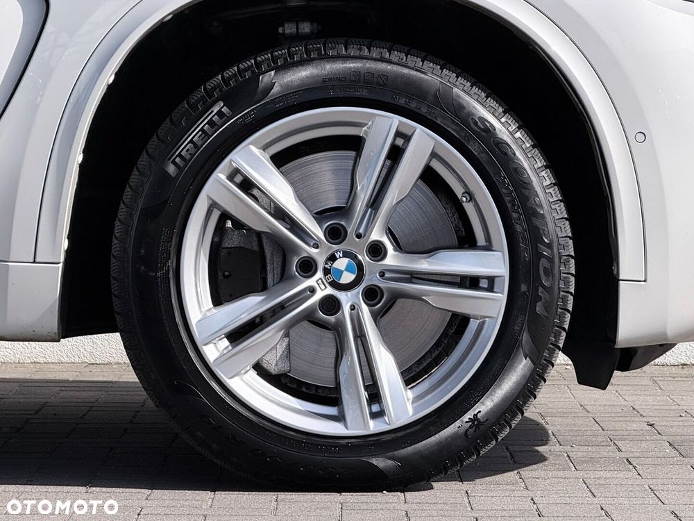 BMW X5 M M50d - 13