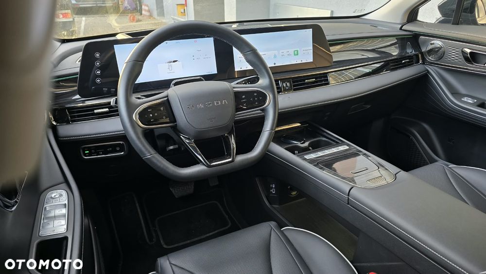 Omoda E5 63.2kWh Premium - 23