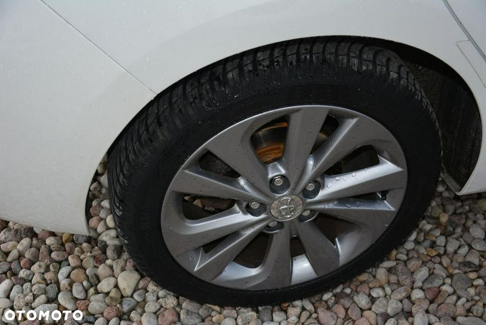 Toyota Auris 1.8 VVT-i Automatik Executive - 16