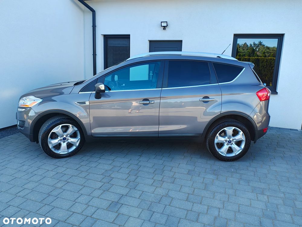 Ford Kuga 2.0 TDCi 4x4 Titanium - 9