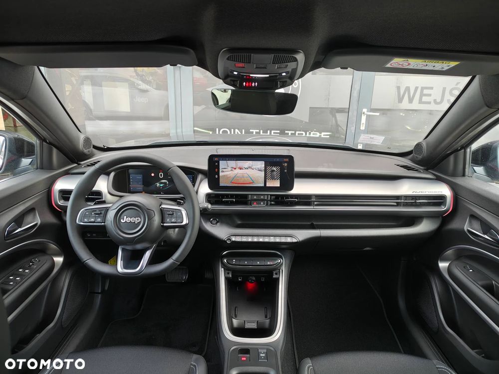 Jeep Avenger 1.2 T3 mHEV Summit FWD eDCT6 - 17