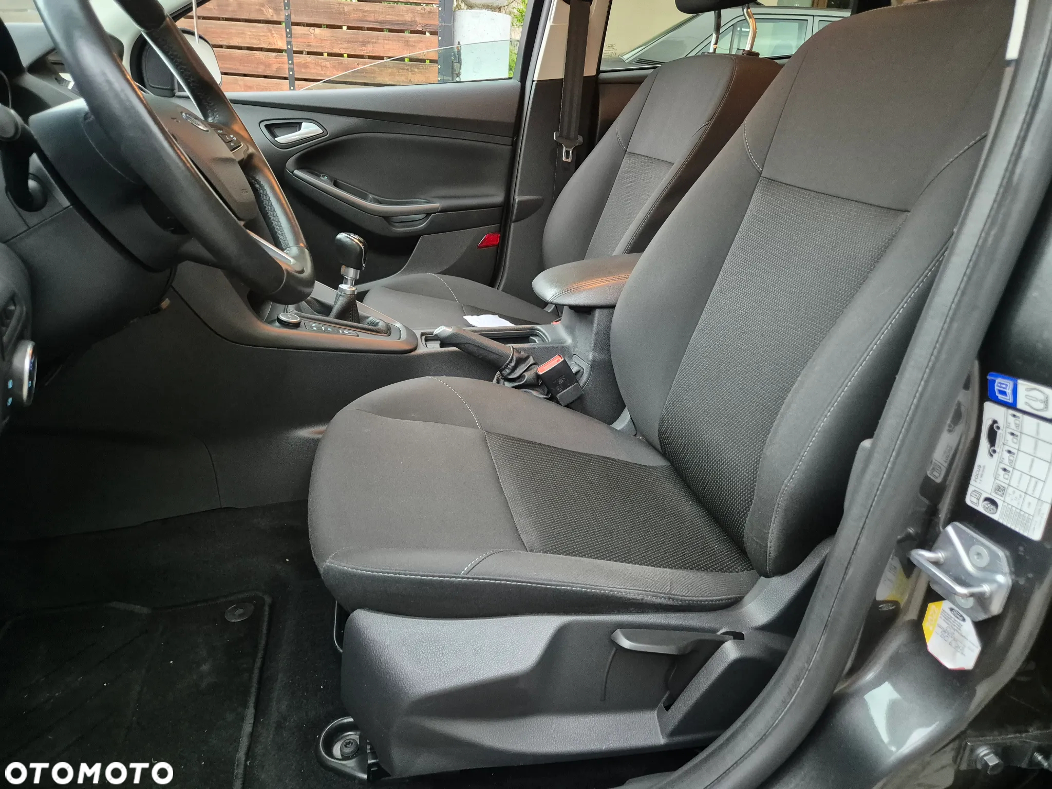 Ford Focus 1.0 EcoBoost Start-Stopp-System TITANIUM STYLE - 8