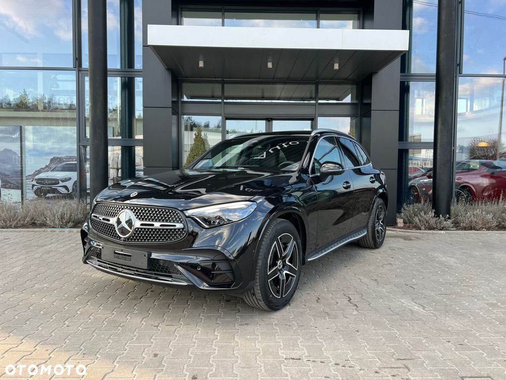 Mercedes-Benz GLC - 2