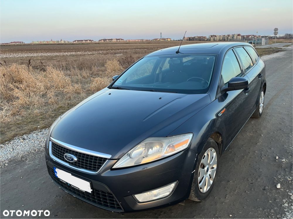 Ford Mondeo 2.0 TDCi Silver X - 31