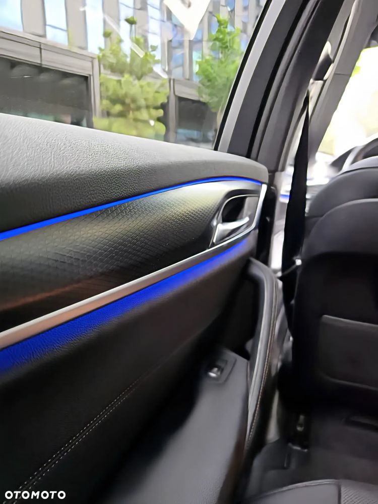BMW Seria 5 520d M Sport Edition - 23