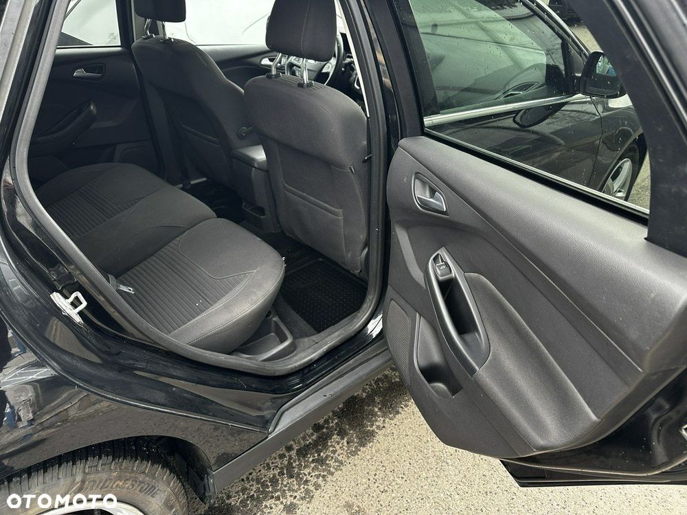 Ford Focus 1.0 EcoBoost Titanium Business - 21