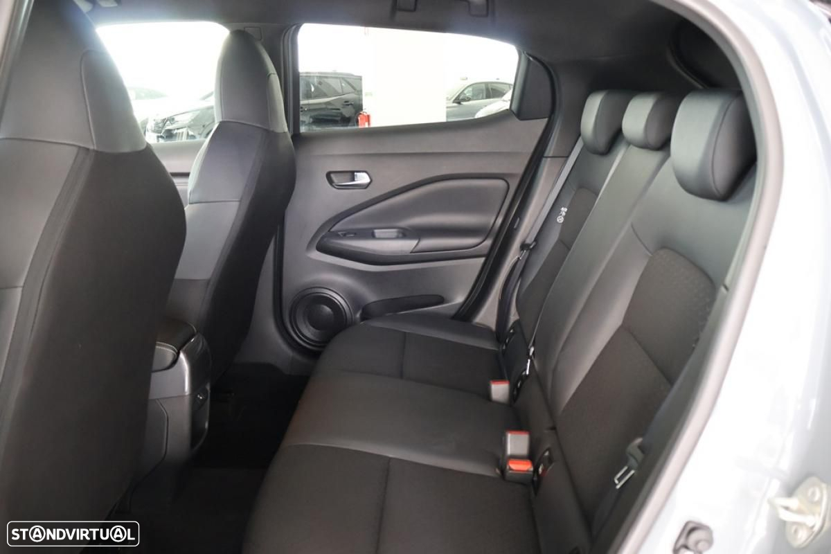Nissan Juke 1.0 DIG-T N-Connecta NAV.+TwoTone NC DCT - 16