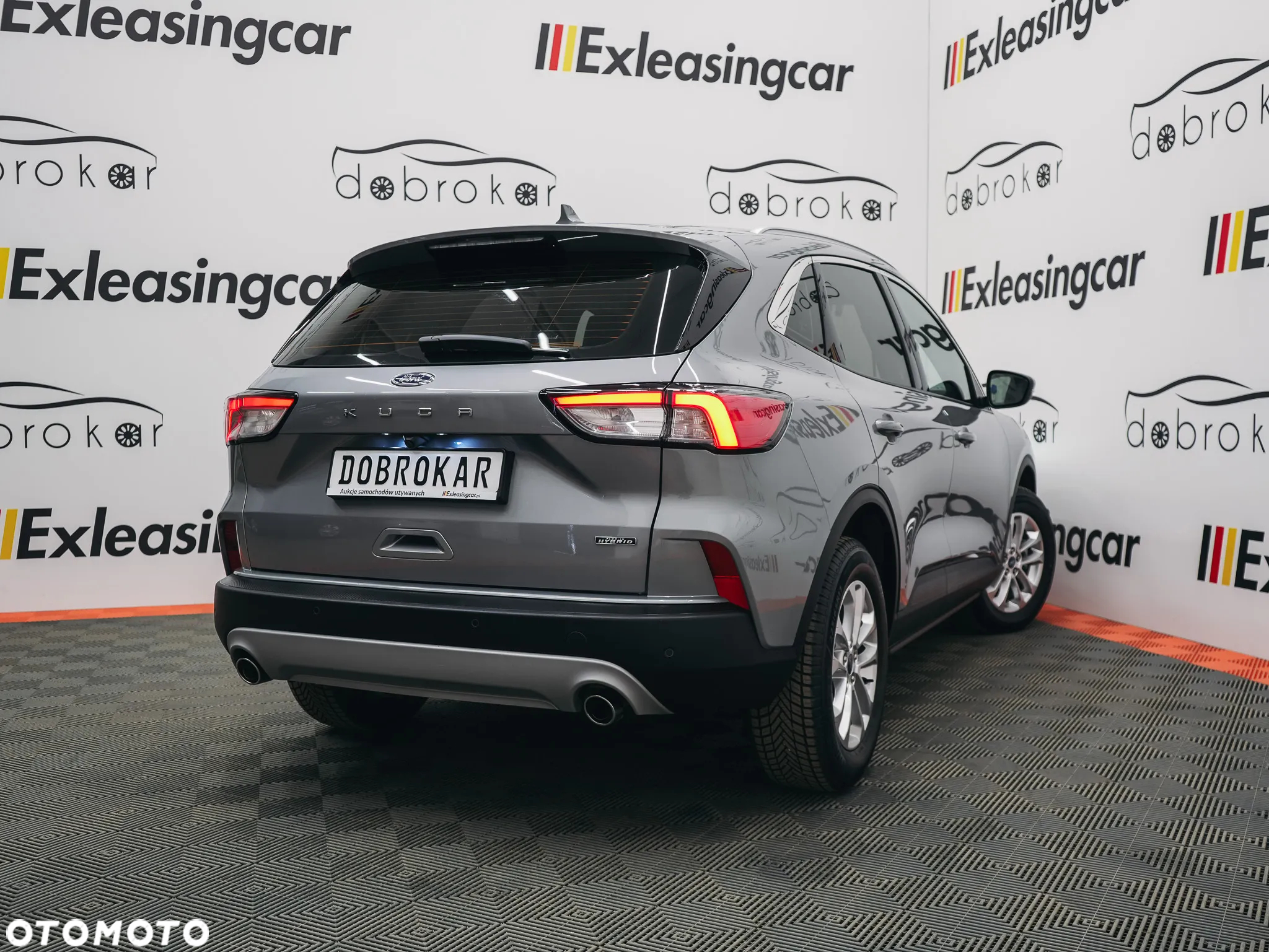 Ford Kuga 2.5P PHEV FWD Titanium - 12