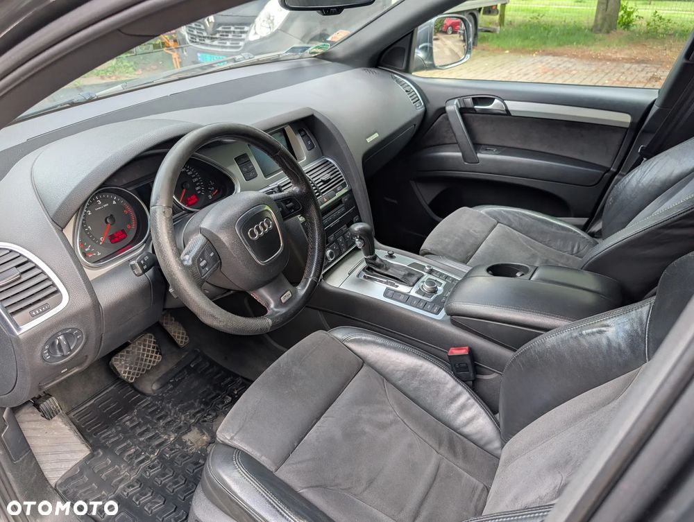 Audi Q7 3.0 TDI Quattro Tiptronic - 6