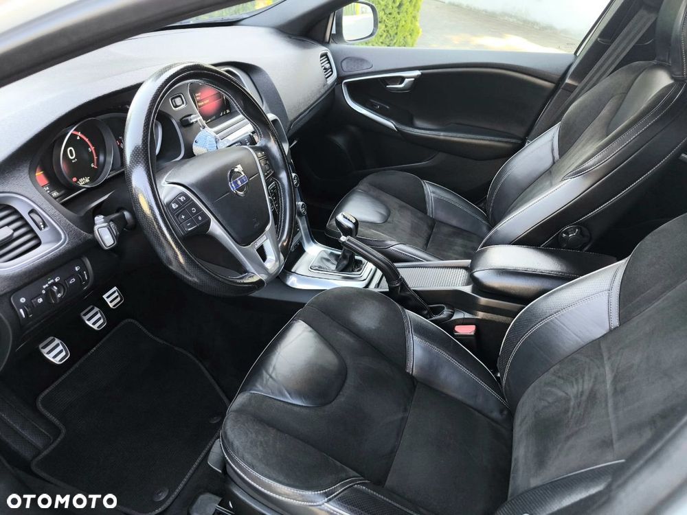 Volvo V40 D2 RDesign - 15
