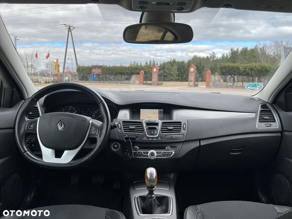 Renault Laguna - 8