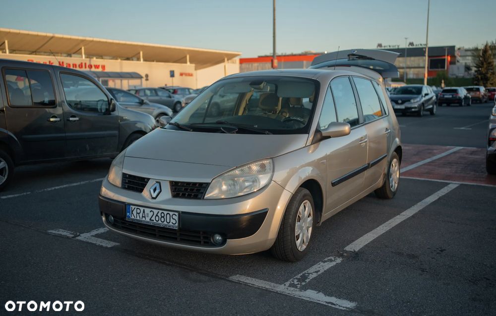 Renault Scenic 1.5 dCi Confort Expression - 1