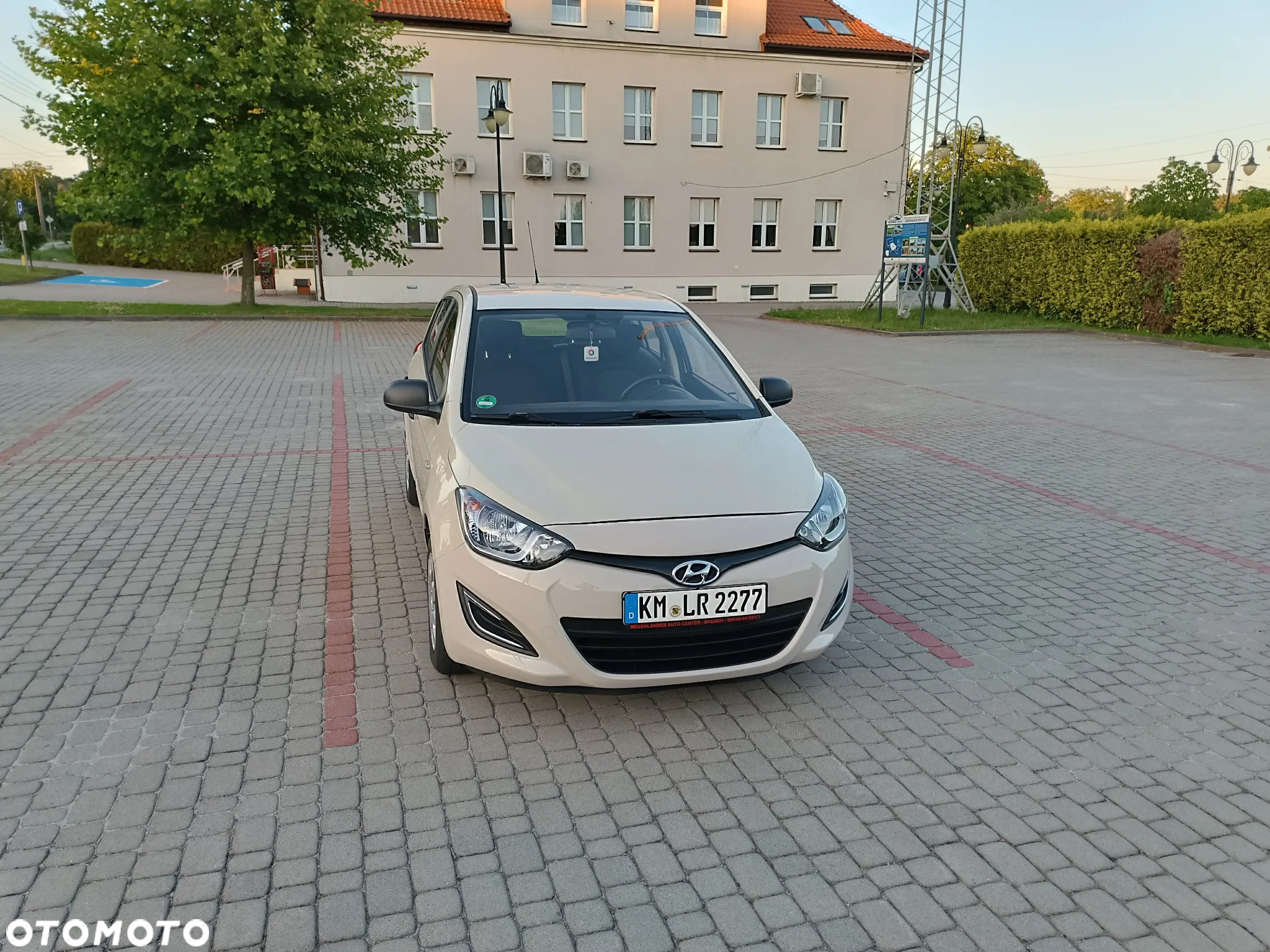 Hyundai i20 1.2 Trend - 10