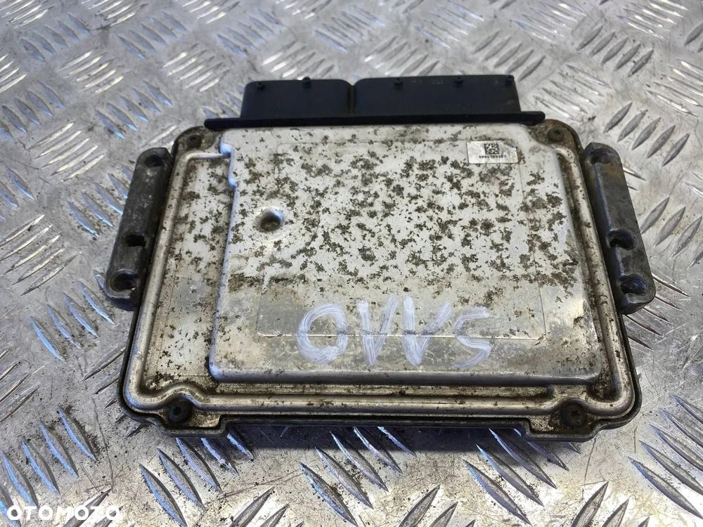 STEROWNIK MODUŁ KOMPUTER SILNIKA OPEL COMBO D 1.6 CDTI 55247016 0281018721 - 9