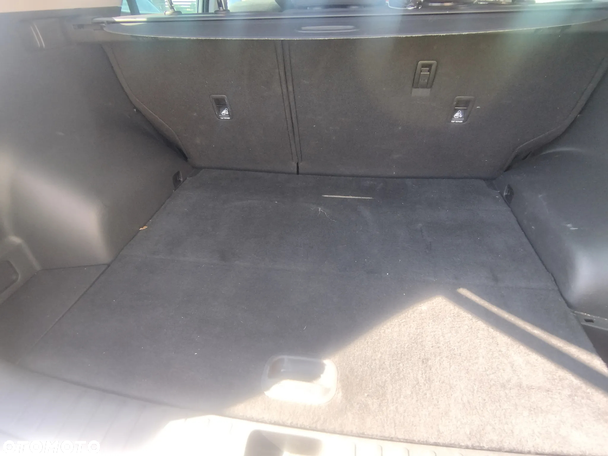 Hyundai Tucson 2.0 CRDI BlueDrive Style 2WD - 25