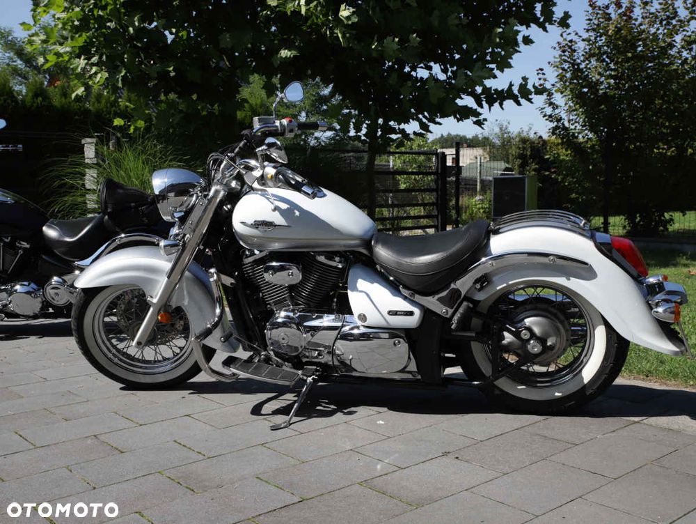 Suzuki VL 800 Volusia - Boulevard C50 - 3
