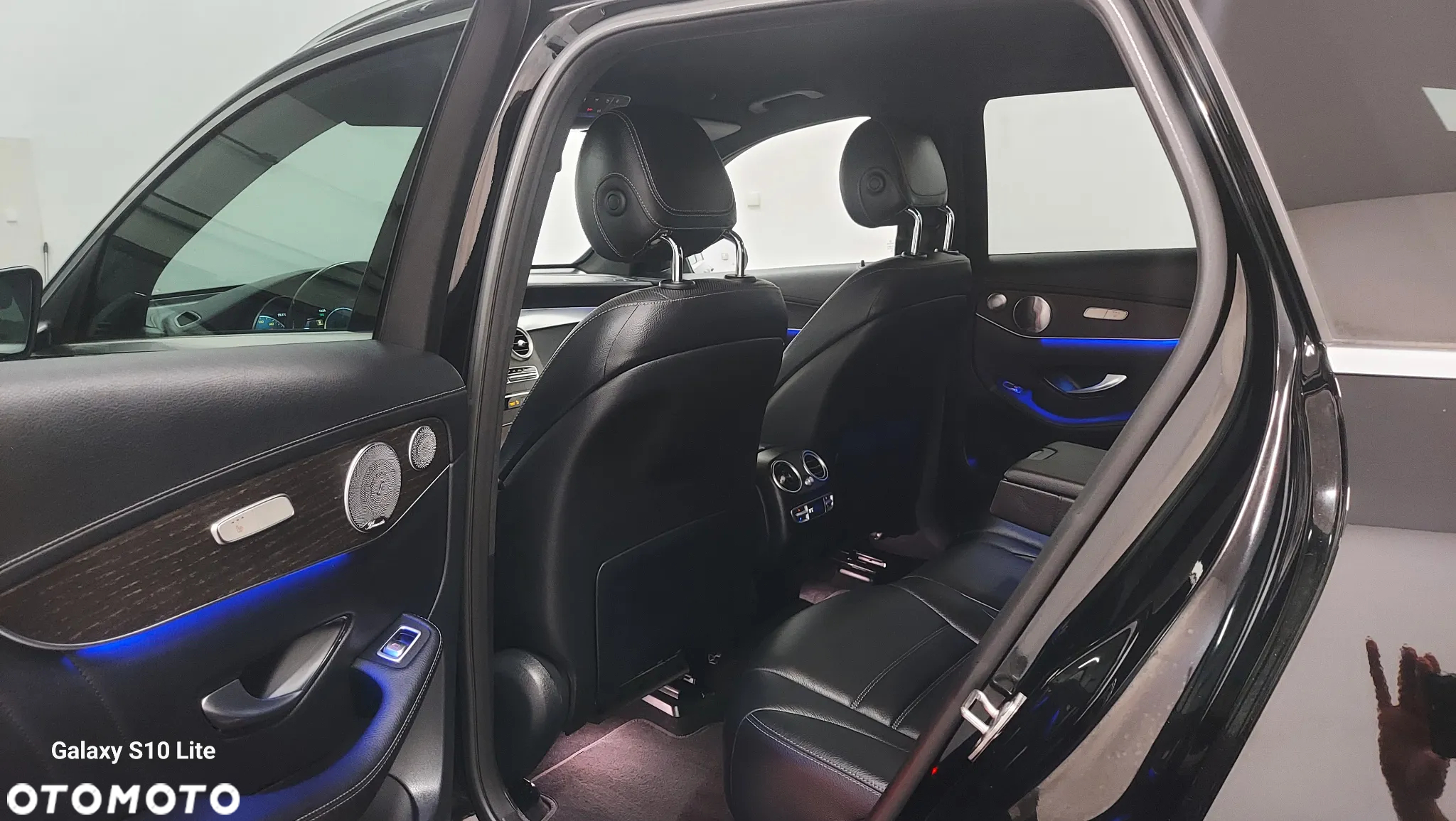 Mercedes-Benz GLC 220 d 4Matic 9G-TRONIC AMG Line Plus - 6