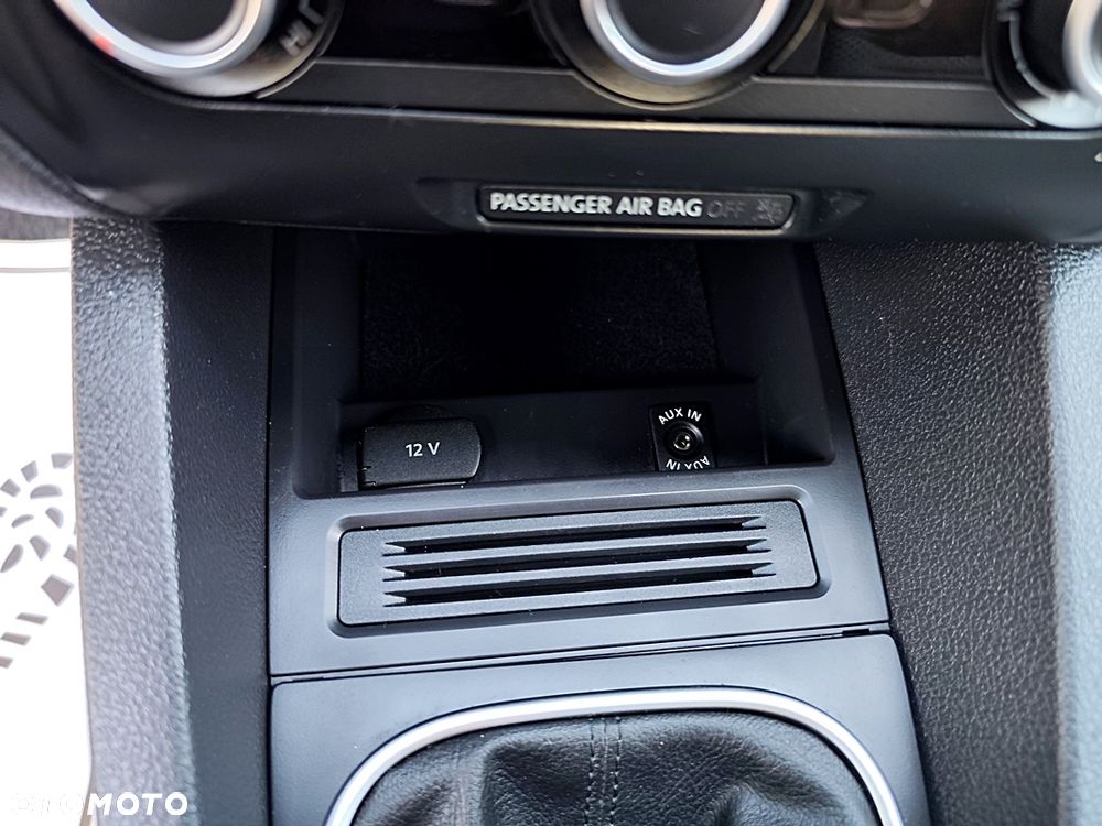 Volkswagen Jetta 1.2 TSI BlueMotion Technology Trendline - 12