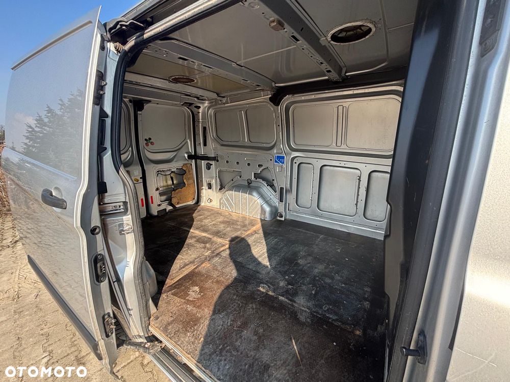 Ford Transit Custom - 21