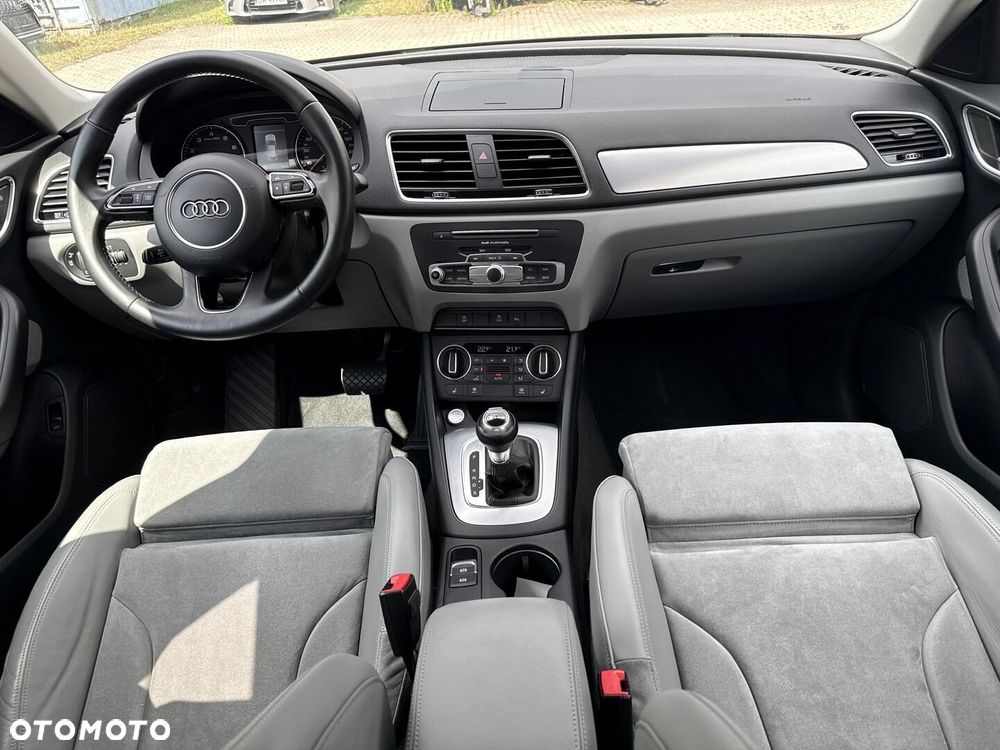 Audi Q3 1.4 TFSI S tronic - 12